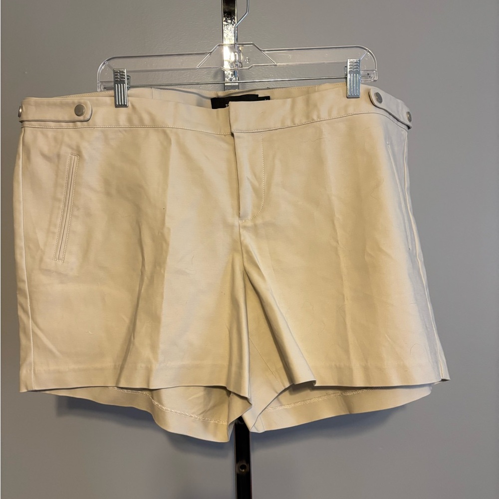 Torrid Women's Size 20 Shorts Khaki Tan Button Detail Cotton Blend Summer Casual